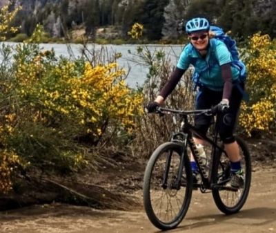 Vicky Chamberlain Cycling on the  tour with redspokes